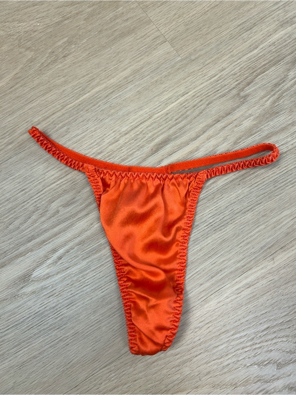 2000 Y2K Vintage 100% Silk Victoria’s Secret Thong Panty XS